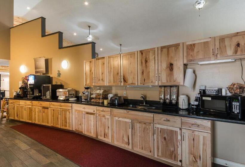 فندق Quality Inn