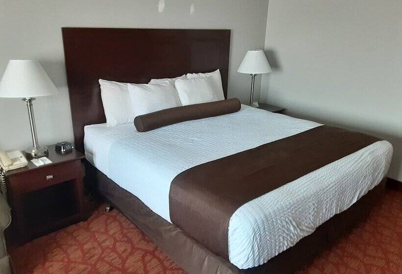 فندق Quality Inn