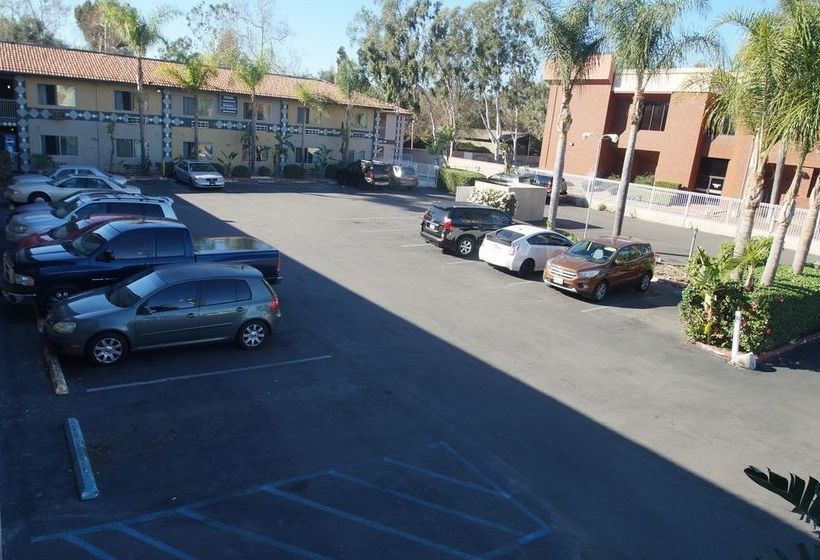 فندق Civic Center Inn Santa Ana