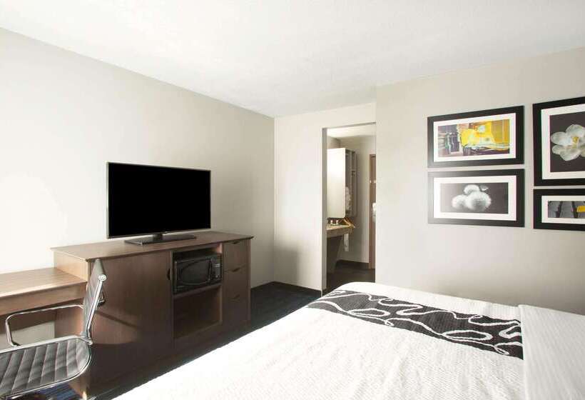 酒店 La Quinta Inn By Wyndham St. Louis Hazelwood  Airport North