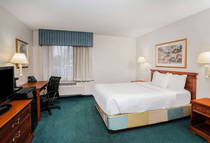 בית מלון כפרי La Quinta By Wyndham Nashville Franklin