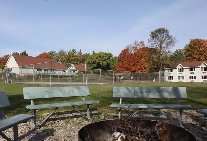 فندق Parkwood Lodge