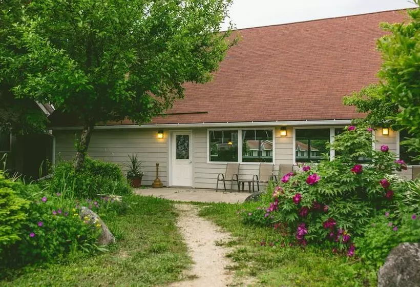 فندق Parkwood Lodge