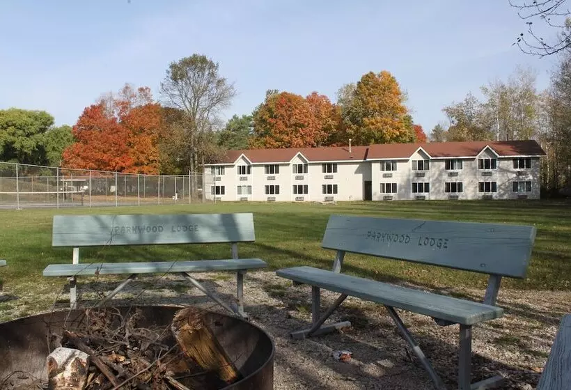 فندق Parkwood Lodge