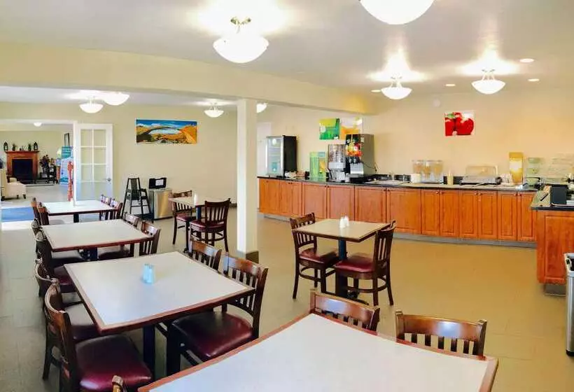 Отель Quality Inn Price Gateway To Moab National Parks