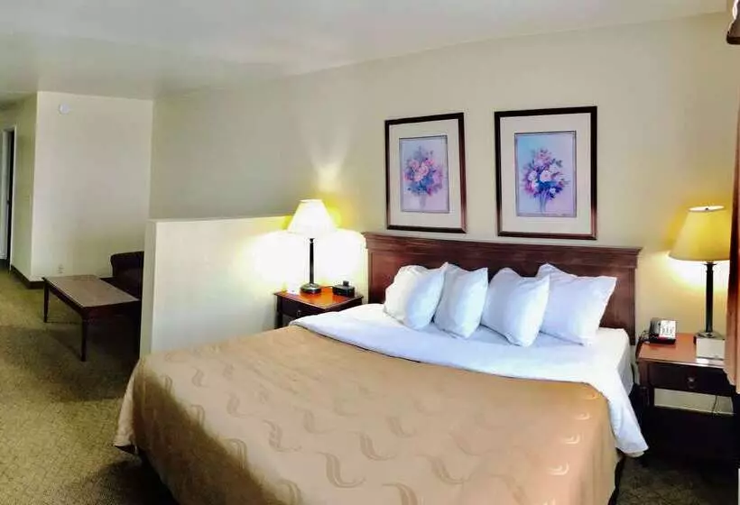 Отель Quality Inn Price Gateway To Moab National Parks