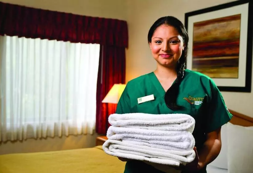 Отель Quality Inn Price Gateway To Moab National Parks