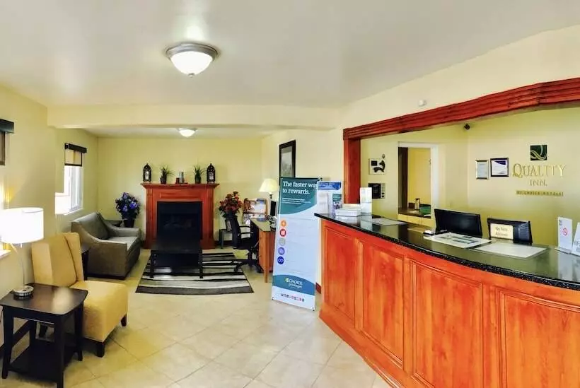 Отель Quality Inn Price Gateway To Moab National Parks