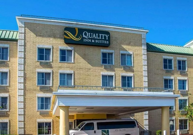 ホテル Quality Inn & Suites Cvg Airport