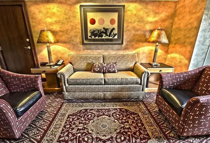 Hotelli The Bertram Inn & Conf Ctr Trademark Collection By Wyndham