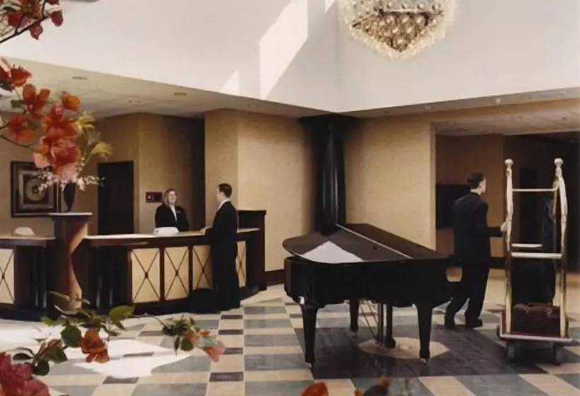 Hotelli The Bertram Inn & Conf Ctr Trademark Collection By Wyndham