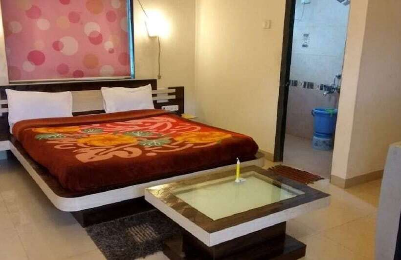 هتل Le Pearl Girija Resorts