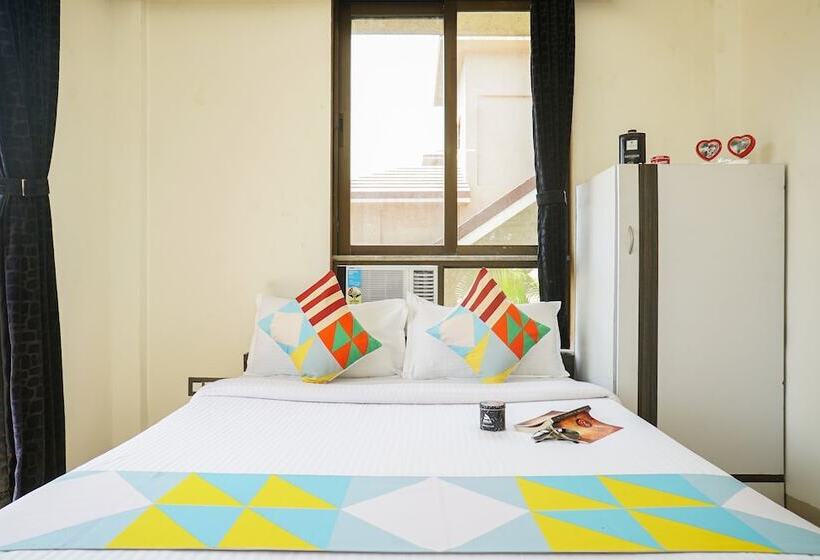 Oyo Home 22738 Gorgeous 4bhk Lonavala