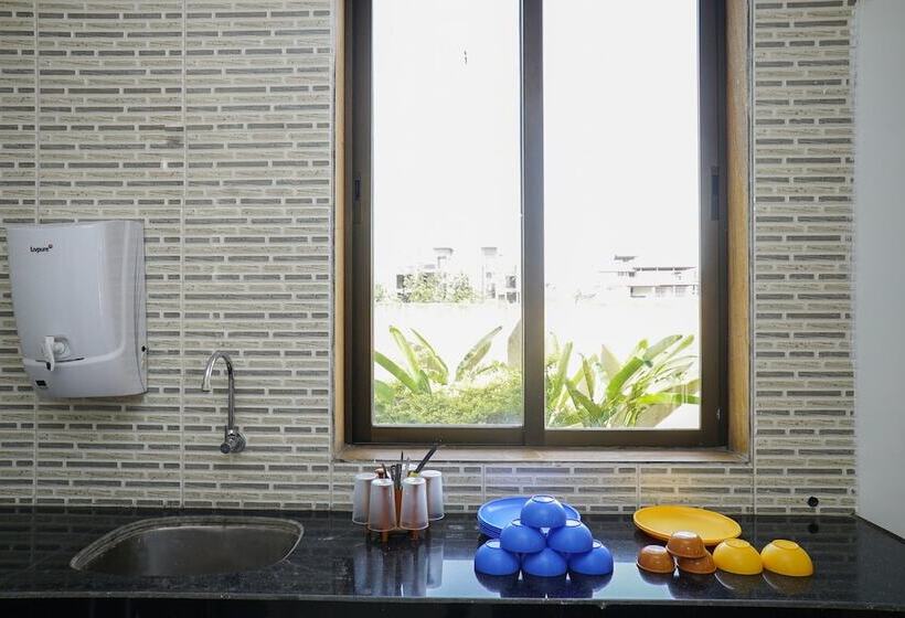 Oyo Home 22738 Gorgeous 4bhk Lonavala