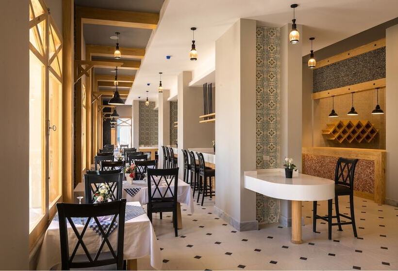 Gravity Hotel & Aqua Park Sahl Hasheesh - Families and Couples Only