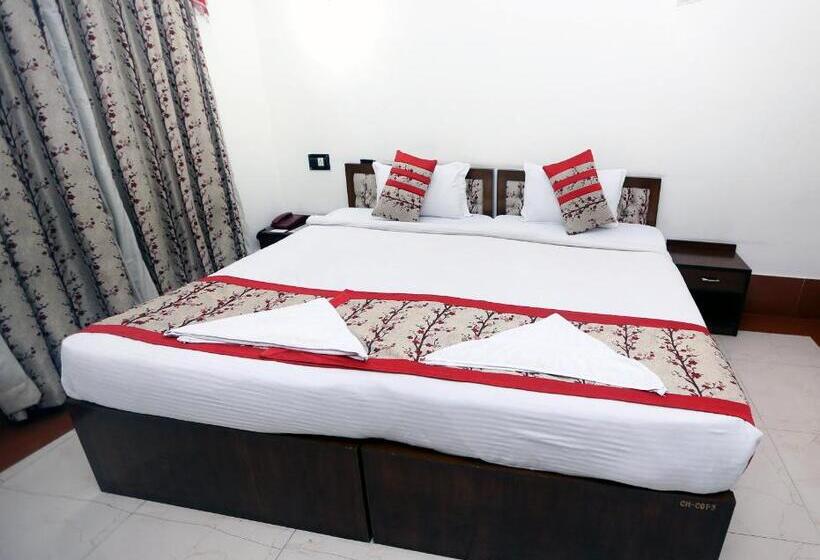 Hotel Ymca Seacom Inn