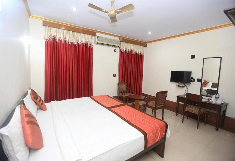 Hotel Ymca Seacom Inn