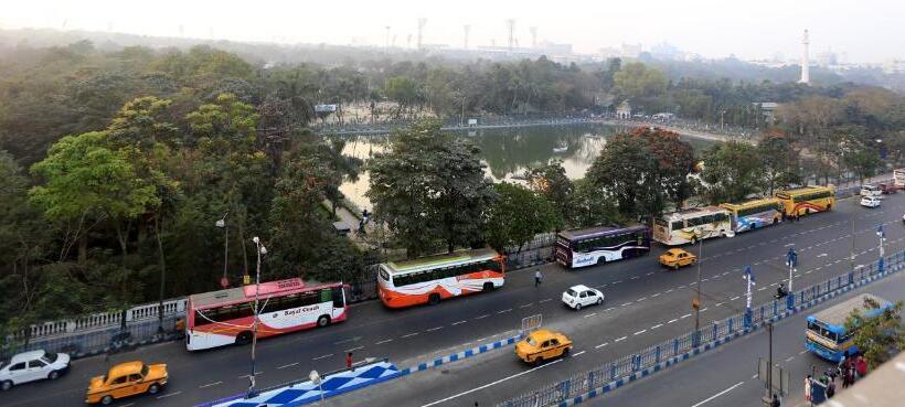 Hotel Ymca Seacom Inn