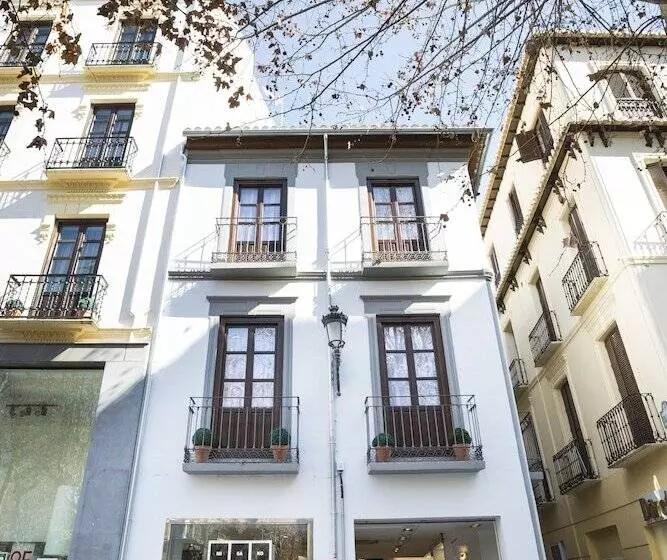 La Casa De La Trinidad Suites