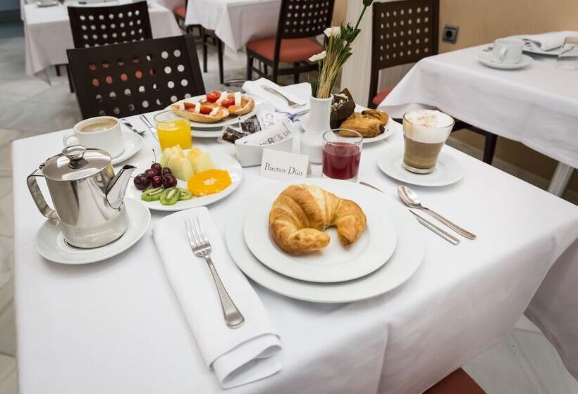 La Casa De La Trinidad Suites