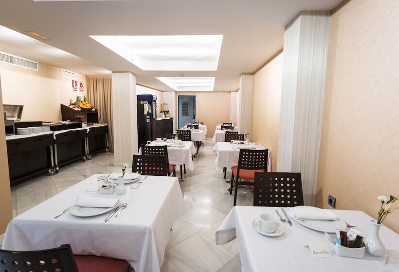 La Casa De La Trinidad Suites