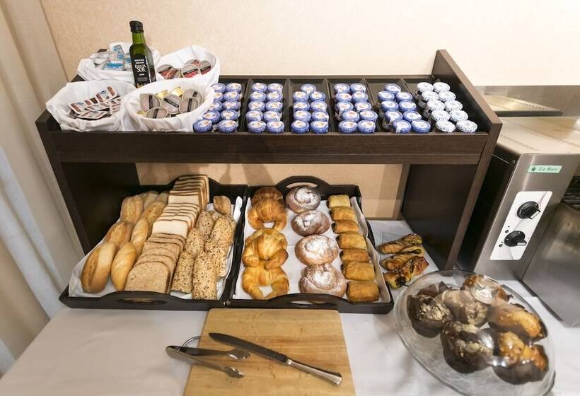 La Casa De La Trinidad Suites