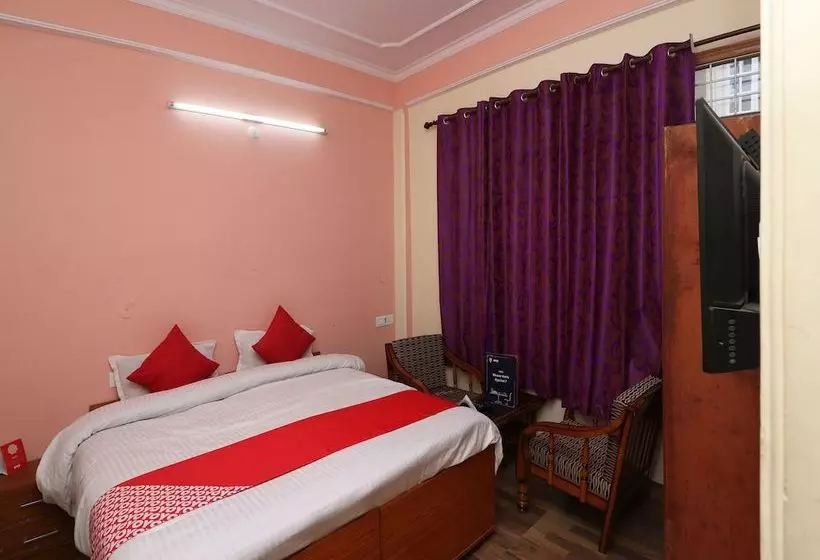 Oyo Home 13421 Cozy Hill View 2bhk