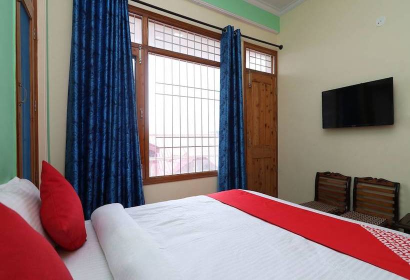 Oyo Home 13421 Cozy Hill View 2bhk