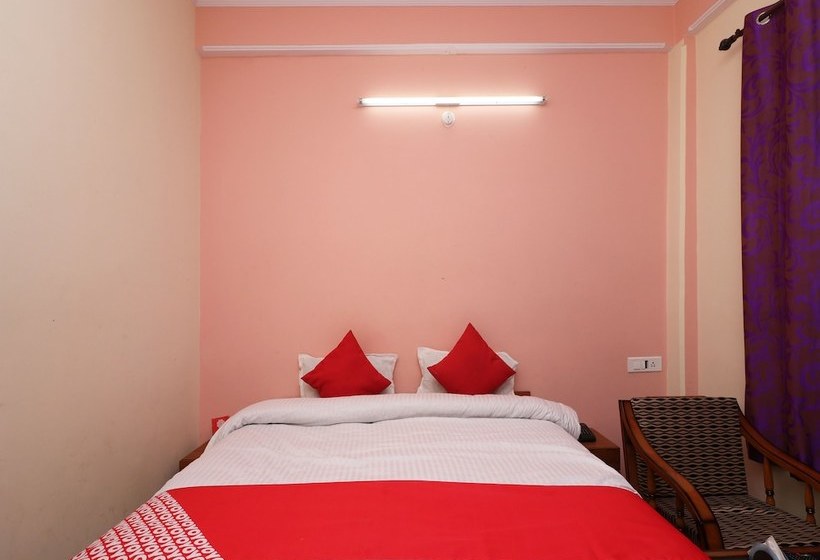 Oyo Home 13421 Cozy Hill View 2bhk