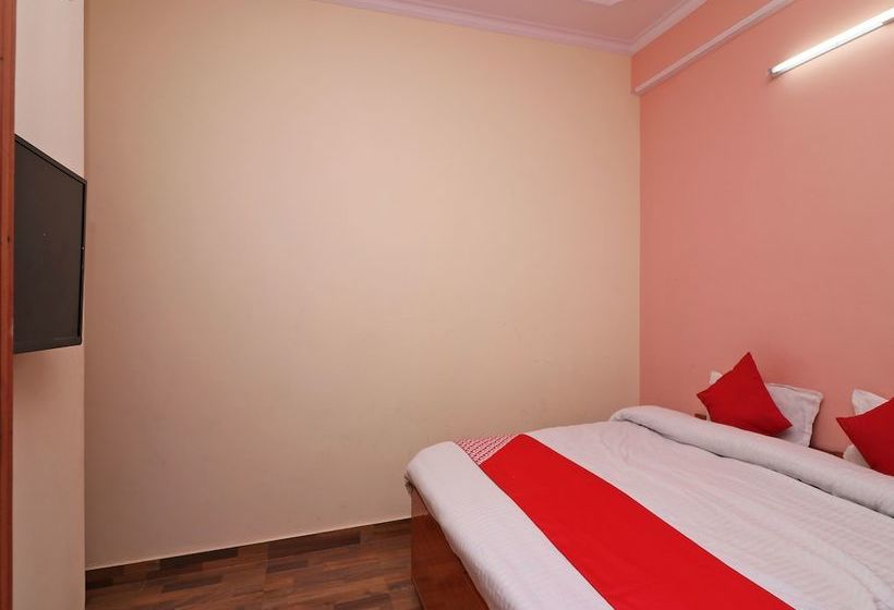 Oyo Home 13421 Cozy Hill View 2bhk