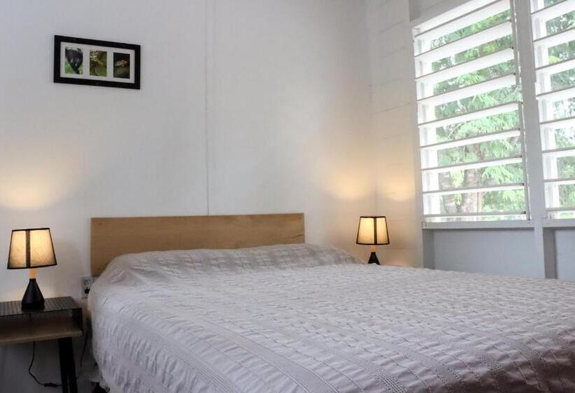 هاستل Horse Cottage