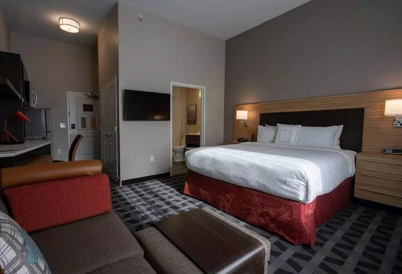 Hotelli Towneplace Suites By Marriott Clinton