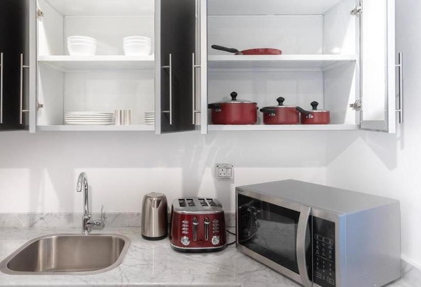 هتل Grand Majestic Residence