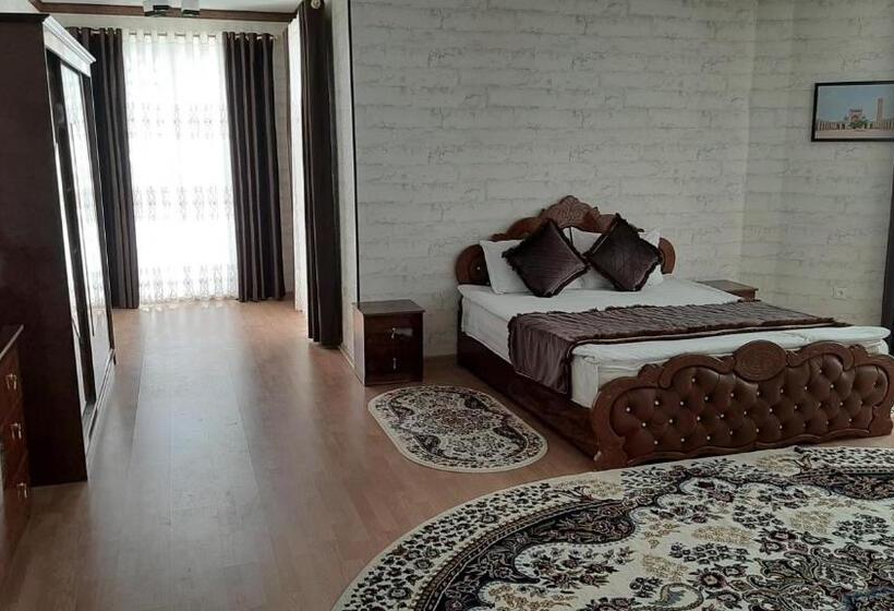 فندق Said Islom Khoja