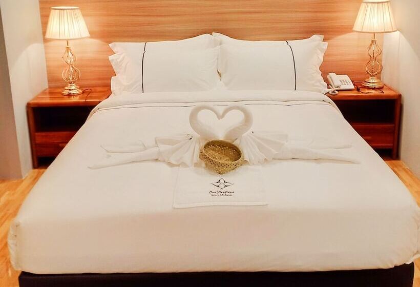 One Vientiane Hotel & Restaurant