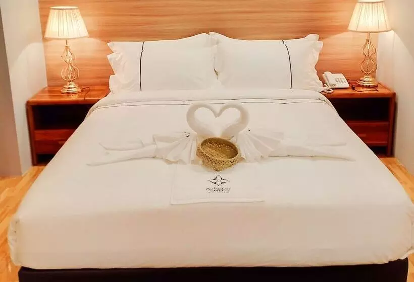 One Vientiane Hotel & Restaurant