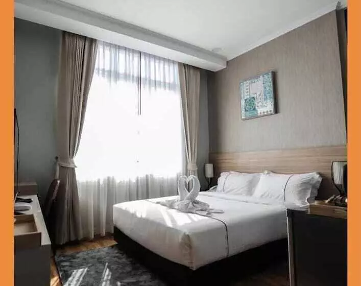 One Vientiane Hotel & Restaurant