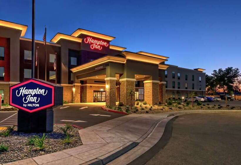 فندق Hampton Inn Fresno Airport