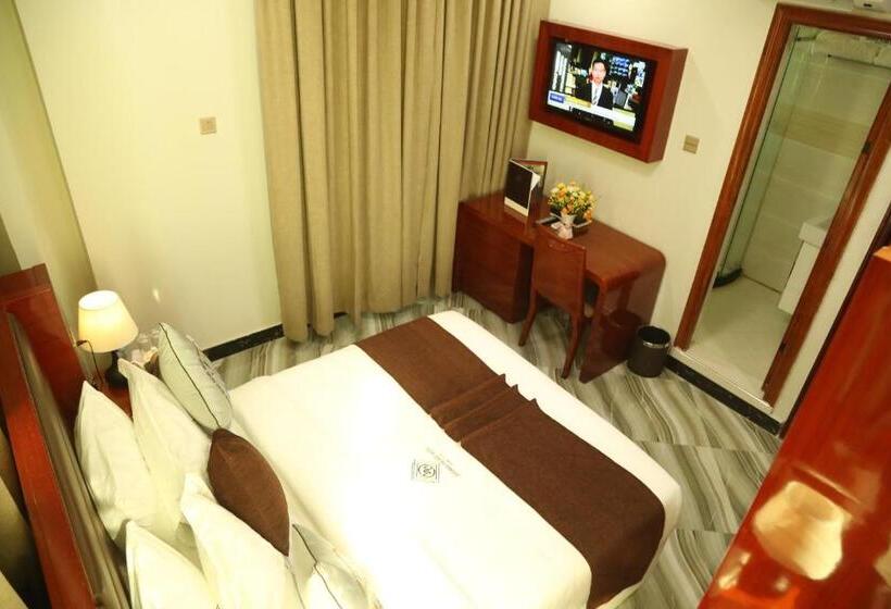 تختخواب و صبحانه Jaromax Palace