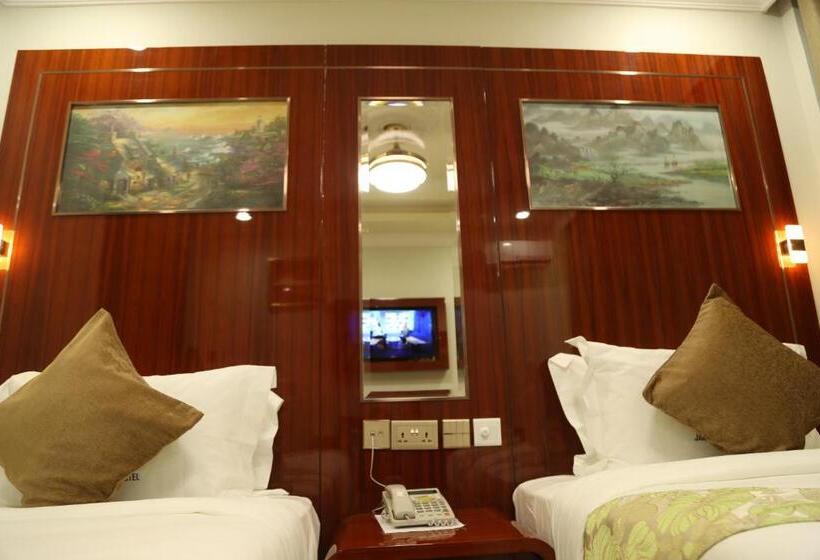 تختخواب و صبحانه Jaromax Palace