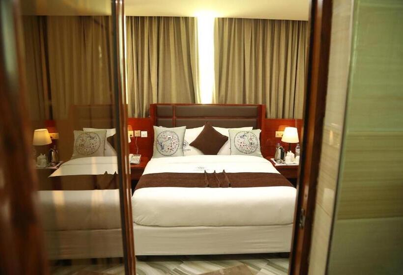 تختخواب و صبحانه Jaromax Palace