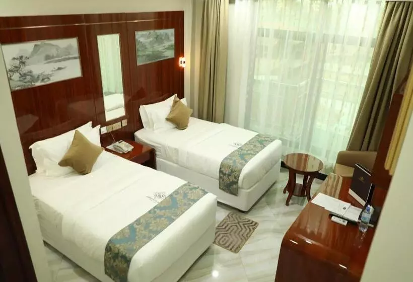 ベッドアンドブレックファースト Jaromax Palace