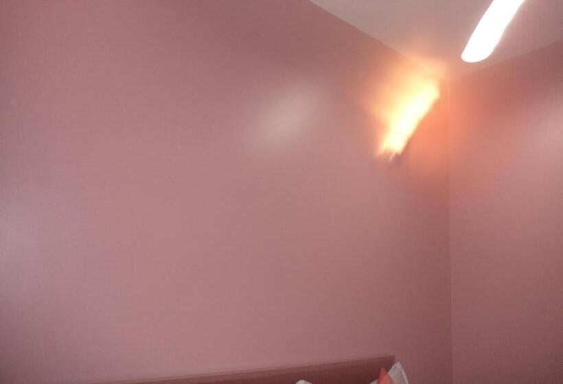 Bed and Breakfast New Infinite Homestay