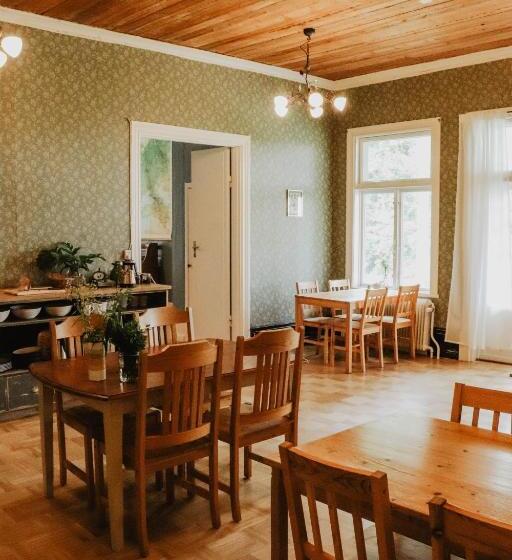 Aamiaismajoitus (B&B) Turistgården Särna