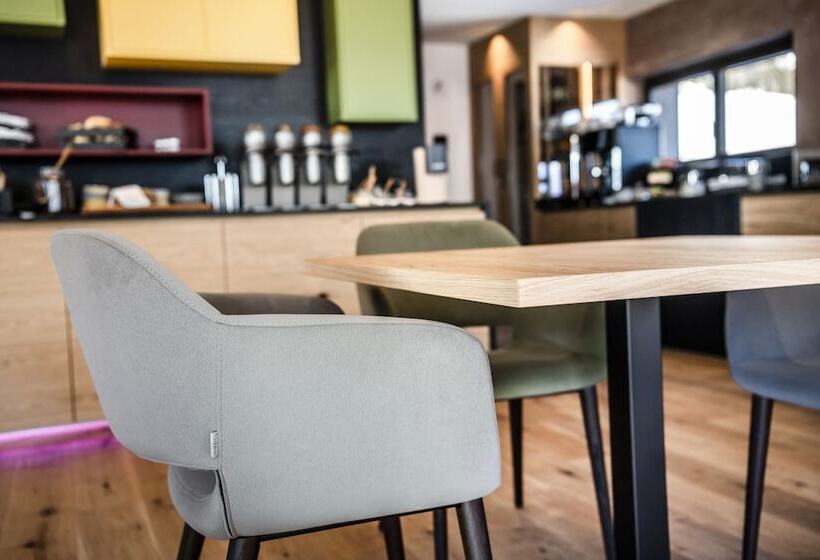 Aparthotel Panorama Living Dolomites