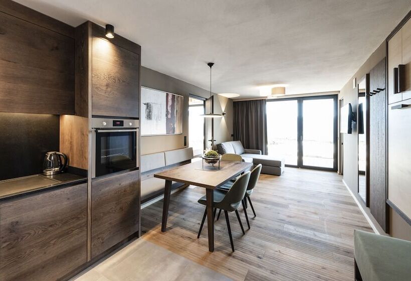 Aparthotel Panorama Living Dolomites