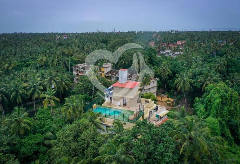 ホテル De Alcazar Calangute