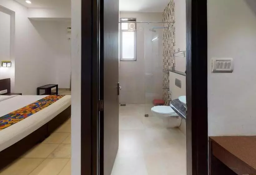 ホテル De Alcazar Calangute