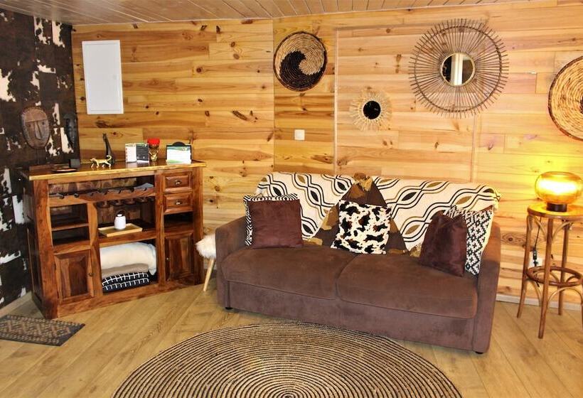 هتل Les 7 Meuses Restaurant & Hébergements Hôteliers Insolites Wellness Gîtes