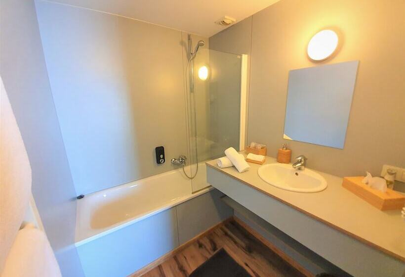 هتل Les 7 Meuses Restaurant & Hébergements Hôteliers Insolites Wellness Gîtes